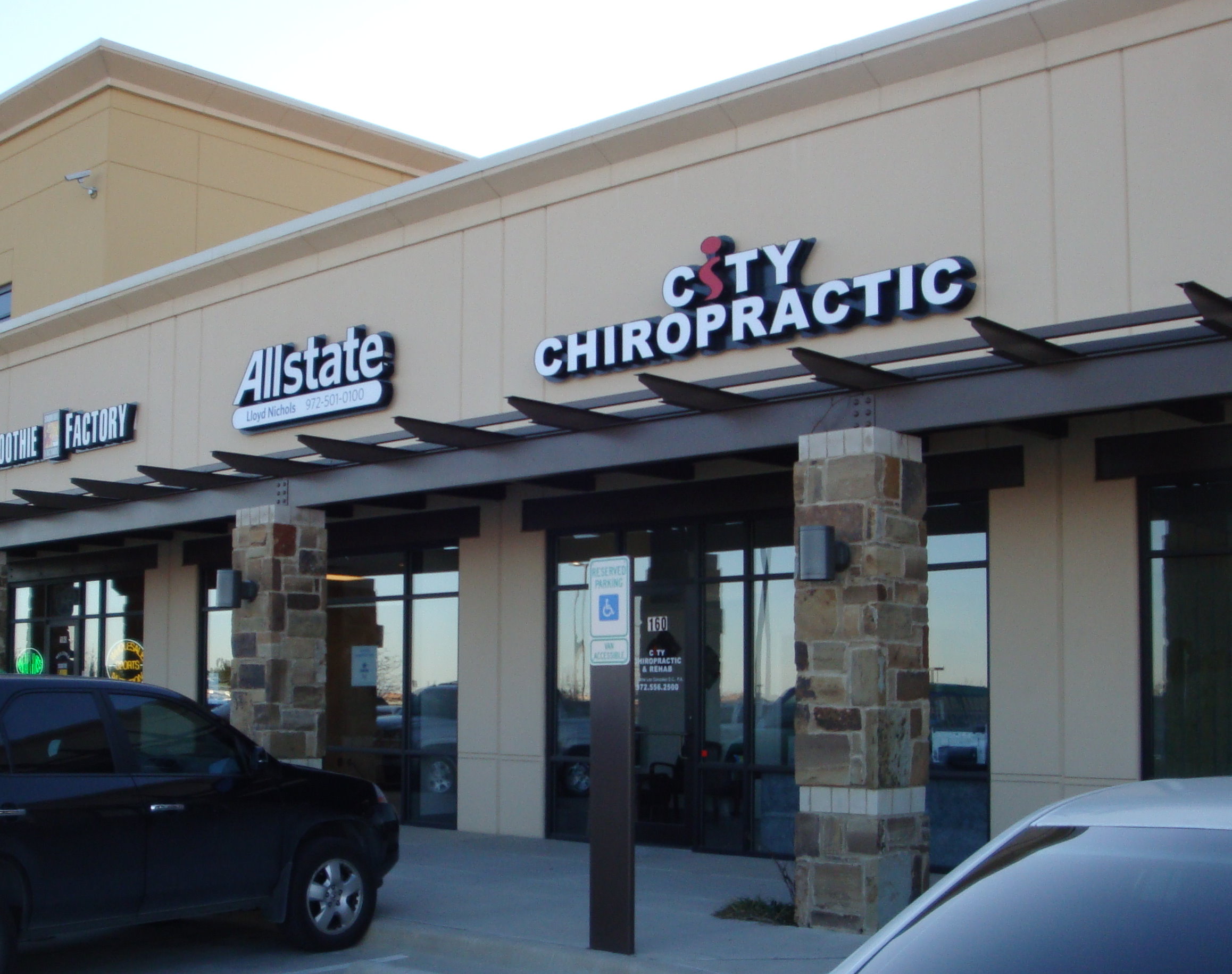 Chiropractic-Clinic.jpg